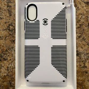 Brand new speck case if iPhone XS and X